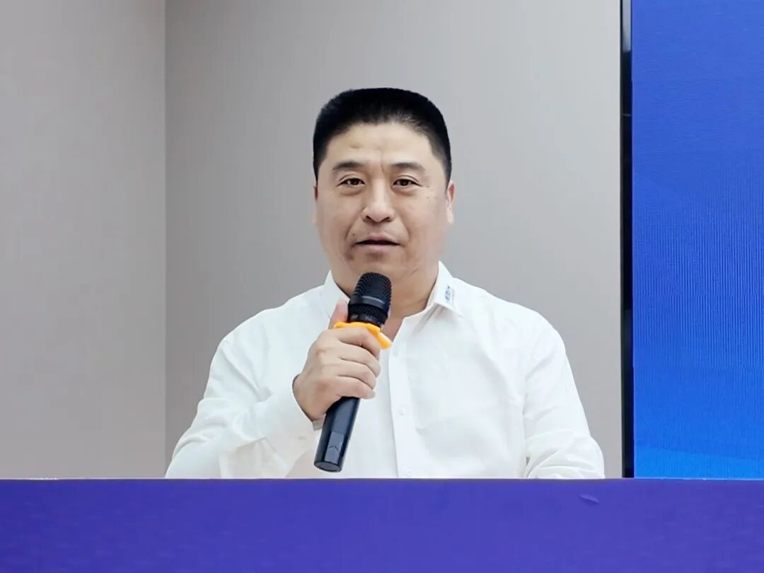 【协会活动】钢结构智能***造—焊接机器人应用与发展研讨会成功举办